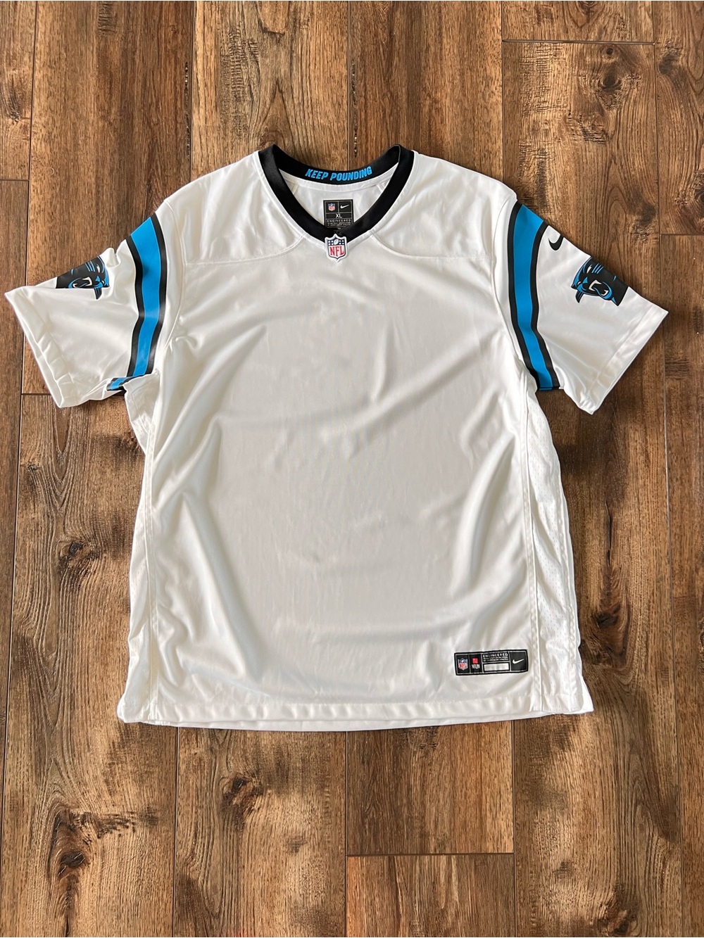 Nike Carolina Panthers Men’s White Engineered NFL Jersey Size XL